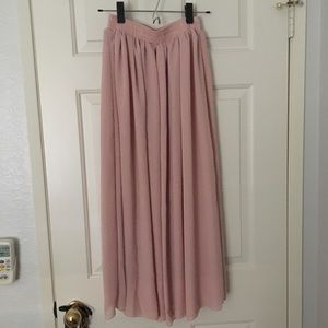 High waisted chiffon midi skirt